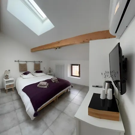 L'auberge De Montsalier